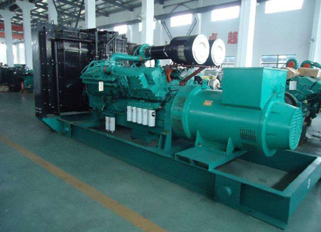 襄城800kw康明斯柴油发电机组图片 襄城800kw康明斯柴油发电机组图片